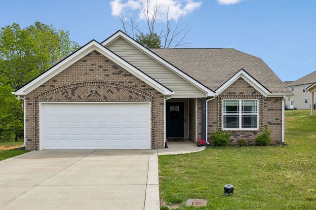 745 Cedar Ln, Springfield, TN 37172