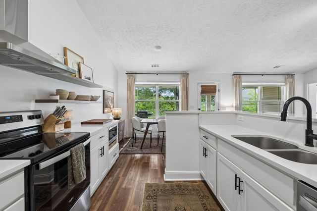 745 Cedar Ln, Springfield, TN 37172
