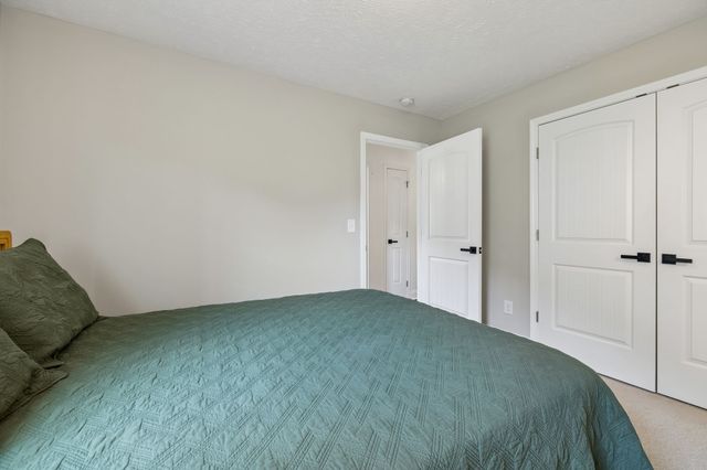 745 Cedar Ln, Springfield, TN 37172