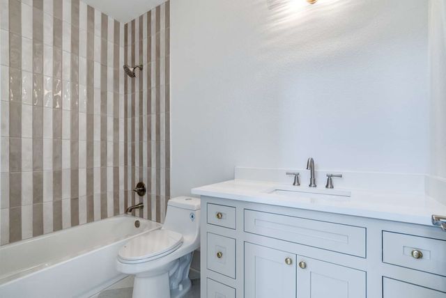 1458 Saguaro Trail, Joshua, TX 76058