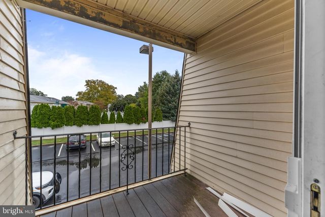 24-6 FLORENCE TOLLGATE PL, Burlington, NJ 08016