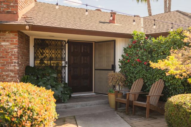 1509 W San Madele Avenue, Fresno, CA 93711