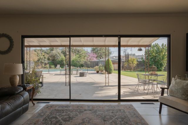 1509 W San Madele Avenue, Fresno, CA 93711