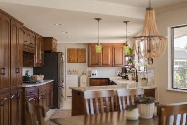 1509 W San Madele Avenue, Fresno, CA 93711