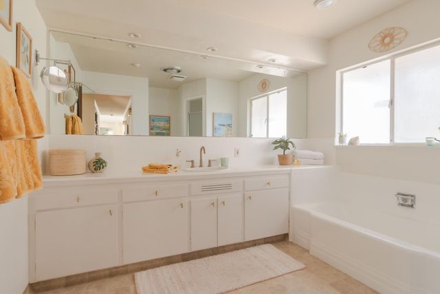 1509 W San Madele Avenue, Fresno, CA 93711