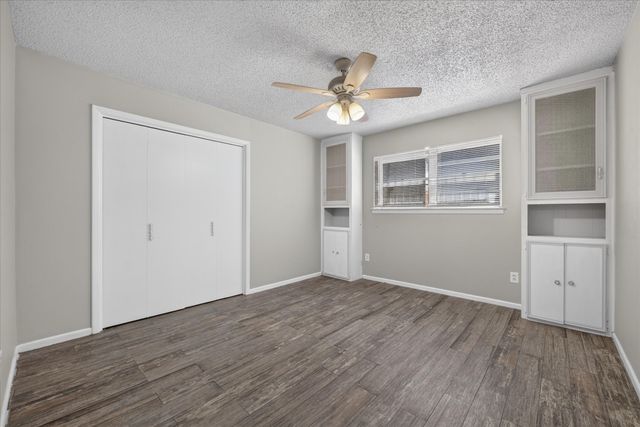 4902 Inverness Avenue, Fort Worth, TX 76132
