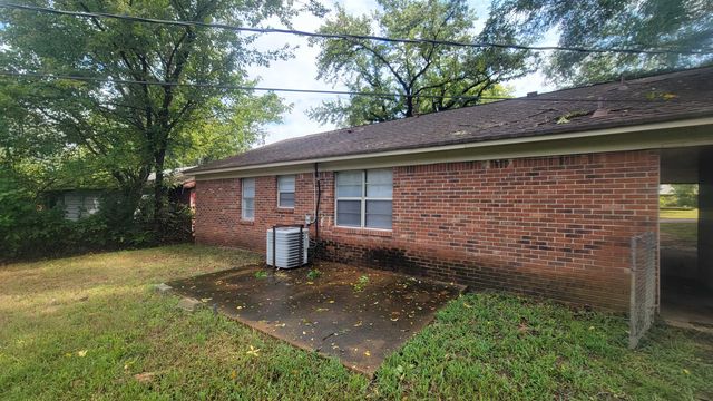 3245 SINCLAIR DR, Memphis, TN 38127