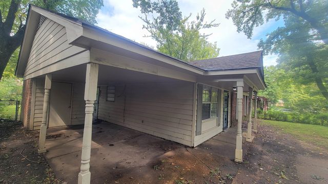 3245 SINCLAIR DR, Memphis, TN 38127
