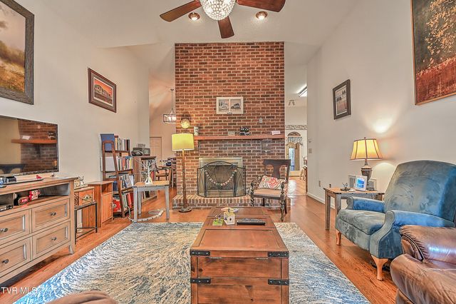 42 Platinum Court 42, Johnson City, TN 37604