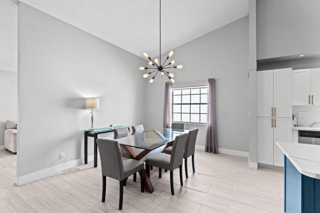 5256 Tiffany Anne Circle, West Palm Beach, FL 33417