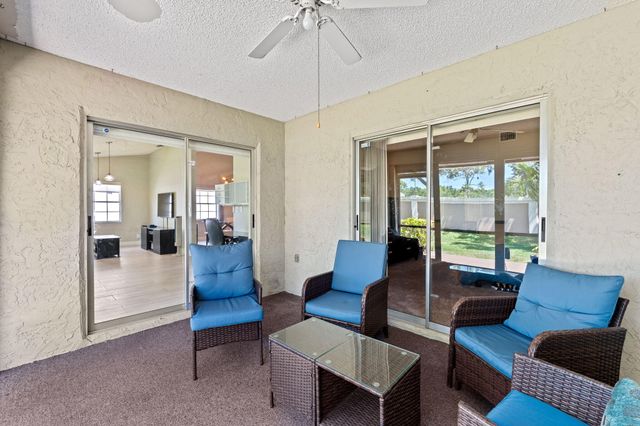 5256 Tiffany Anne Circle, West Palm Beach, FL 33417