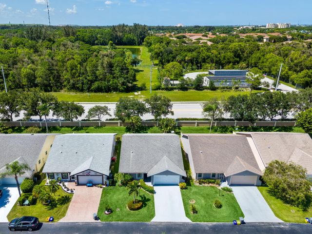 5256 Tiffany Anne Circle, West Palm Beach, FL 33417
