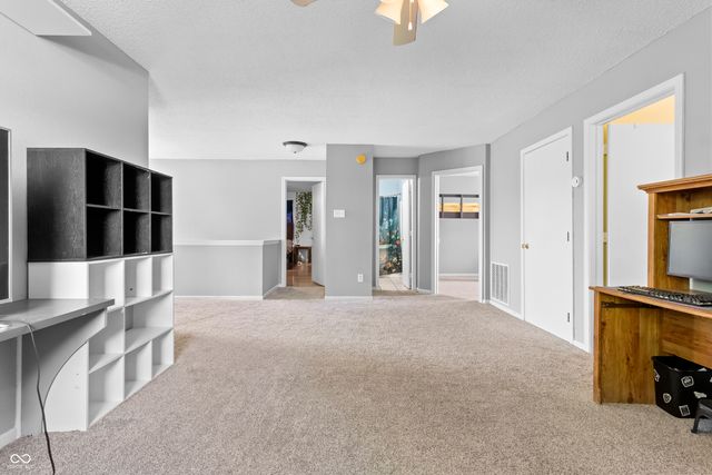 19185 Calico Aster Drive, Noblesville, IN 46062