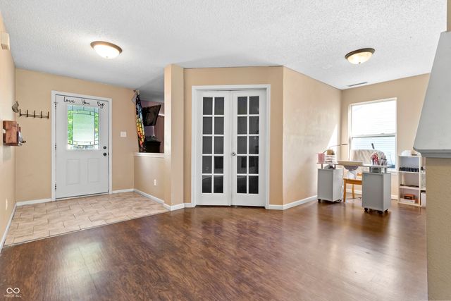 19185 Calico Aster Drive, Noblesville, IN 46062