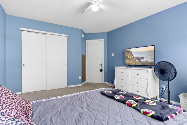 19185 Calico Aster Drive, Noblesville, IN 46062