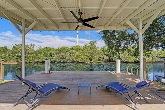 4660 SW 37th Ave, Dania Beach, FL 33312