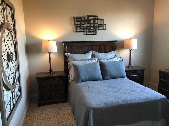 8752 N Privado Ct, Hilmar, CA 95324