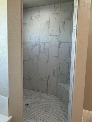 8752 N Privado Ct, Hilmar, CA 95324