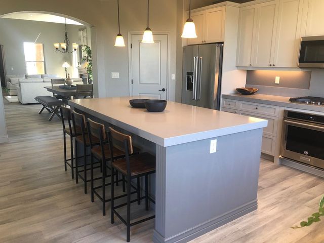 8752 N Privado Ct, Hilmar, CA 95324