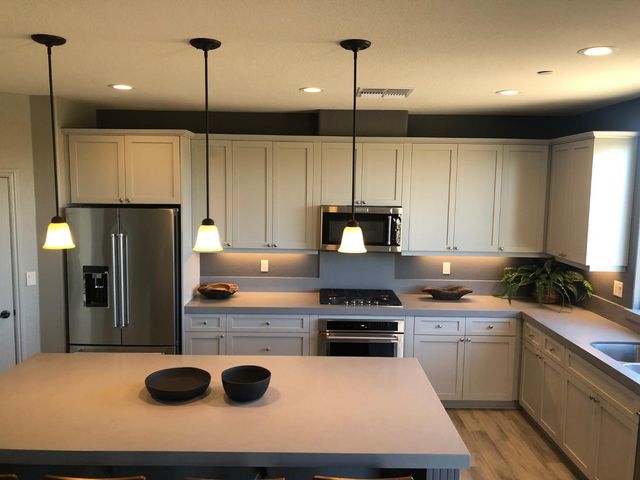 8752 N Privado Ct, Hilmar, CA 95324