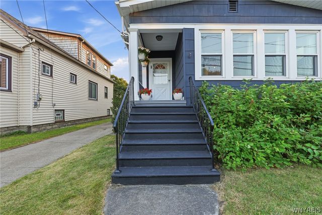 109 Victory Avenue, Lackawanna, NY 14218