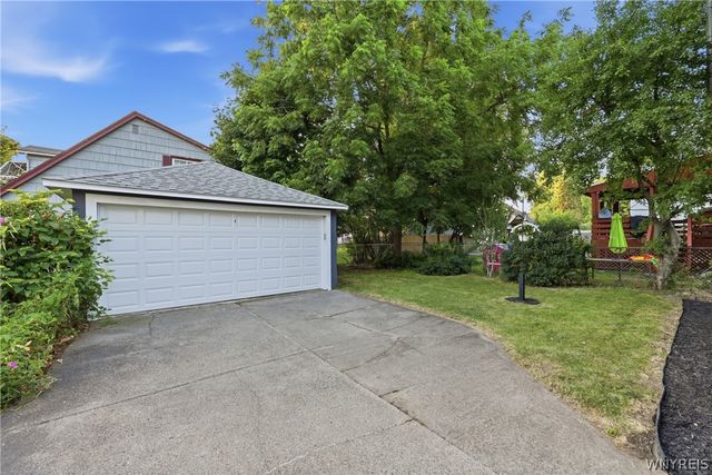 109 Victory Avenue, Lackawanna, NY 14218