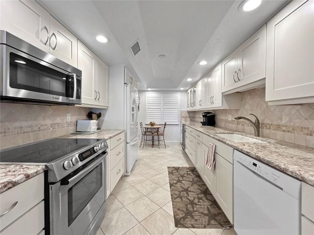 4325 GULF OF MEXICO DRIVE 305, Longboat Key, FL 34228