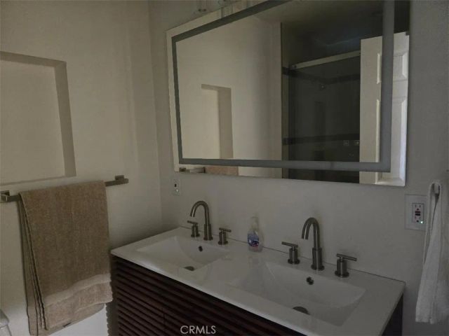 8579 Volga River Circle, Fountain Valley, CA 92708