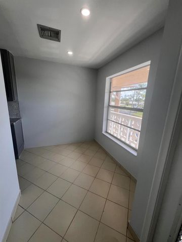 1051 Orange Terrace 203, Delray Beach, FL 33445