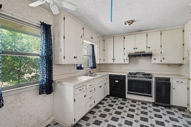 1421 Magdalena Drive, Oklahoma City, OK 73119