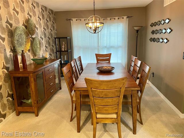 5613 Adderstone Drive, Clarkston, MI 48346