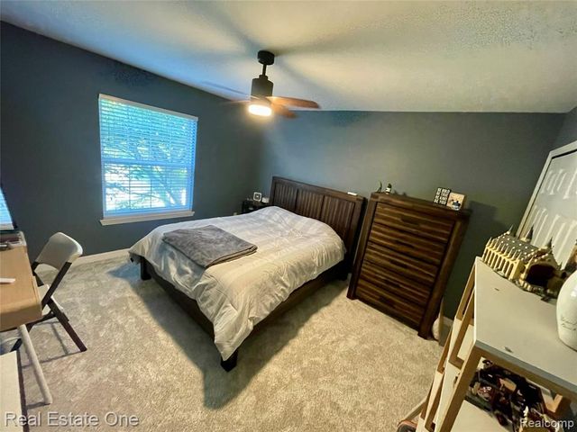 5613 Adderstone Drive, Clarkston, MI 48346