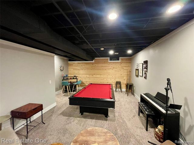 5613 Adderstone Drive, Clarkston, MI 48346