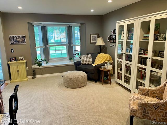 5613 Adderstone Drive, Clarkston, MI 48346