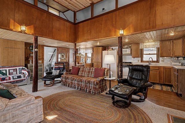 8941 Lake Street, Newaygo, MI 49337