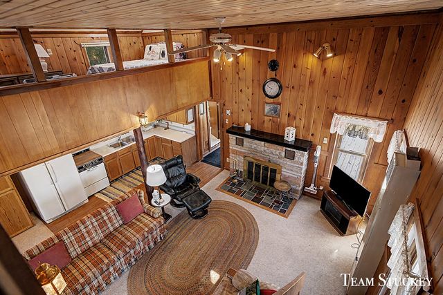 8941 Lake Street, Newaygo, MI 49337