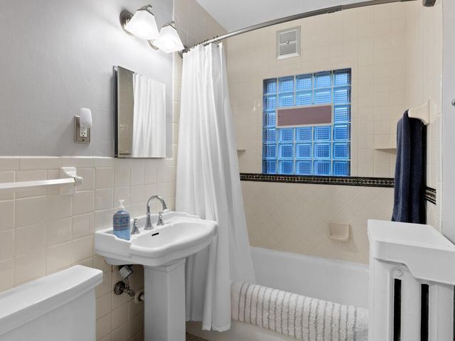 4840 Upton Avenue S, Minneapolis, MN 55410