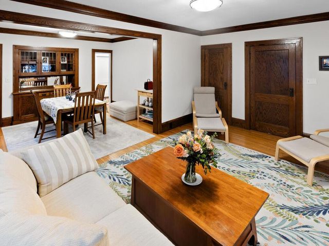 4840 Upton Avenue S, Minneapolis, MN 55410