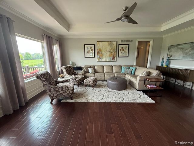 58626 Valley View Drive, Washington, MI 48094