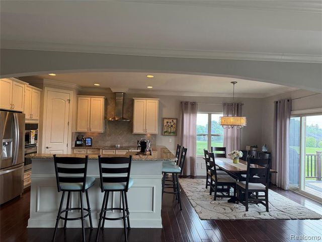 58626 Valley View Drive, Washington, MI 48094