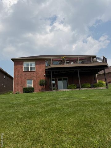 58626 Valley View Drive, Washington, MI 48094