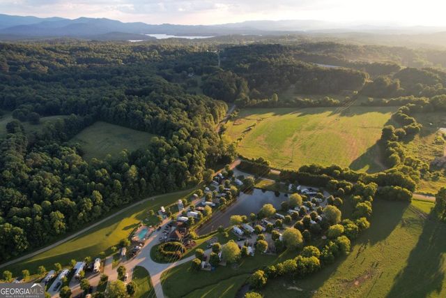 134 Mountain Meadows Drive, Morganton, GA 30560