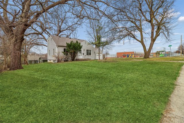 1122 59th Street, Des Moines, IA 50311