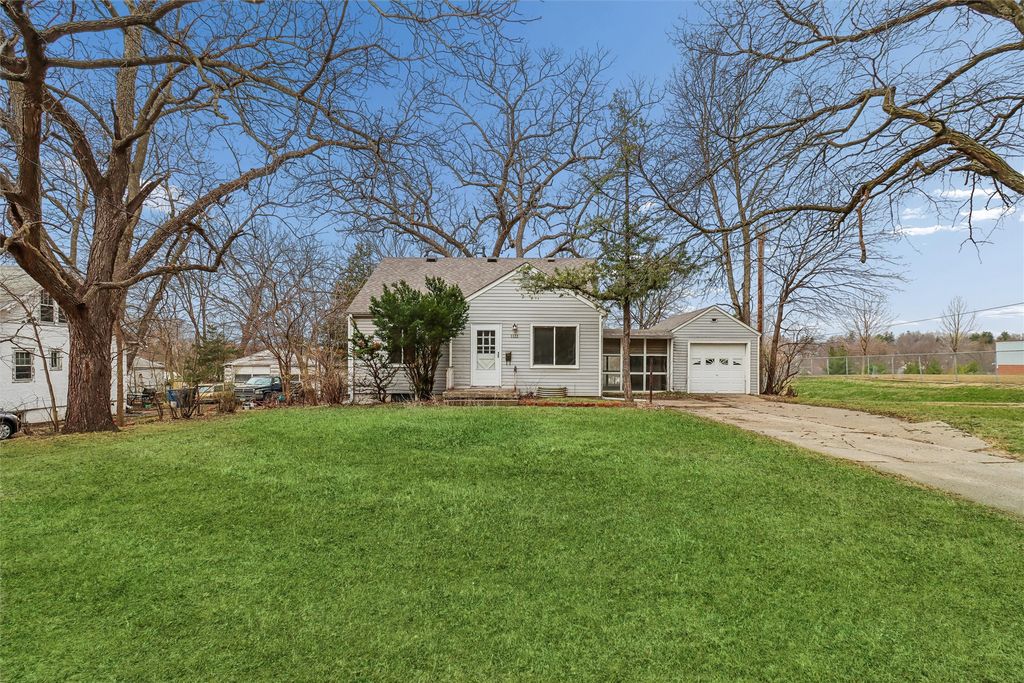 1122 59th Street, Des Moines, IA 50311