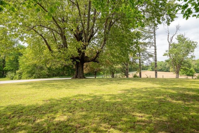 109 Old Highway 43, Summertown, TN 38483