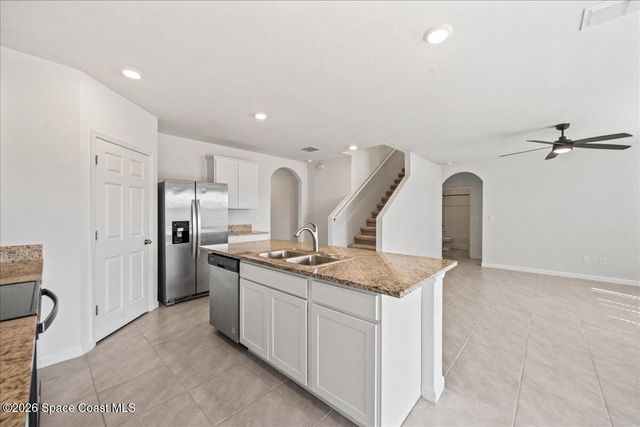 870 Remington Green Drive SE, Palm Bay, FL 32909