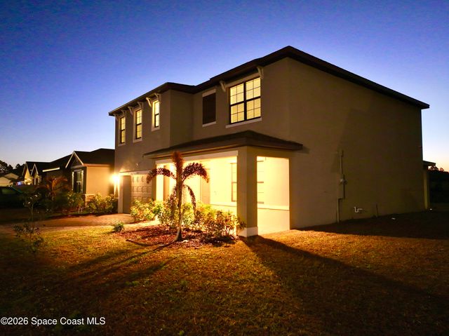 870 Remington Green Drive SE, Palm Bay, FL 32909