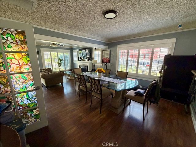 1016 W 51st Place, Los Angeles, CA 90037