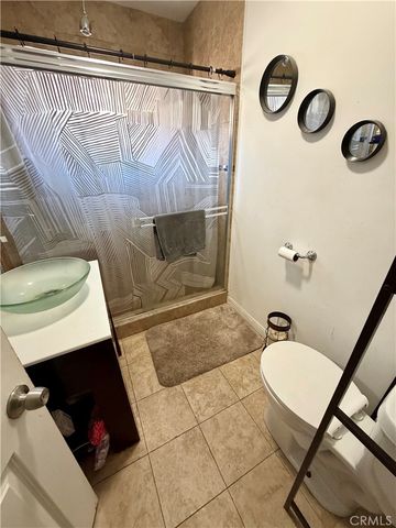 1016 W 51st Place, Los Angeles, CA 90037
