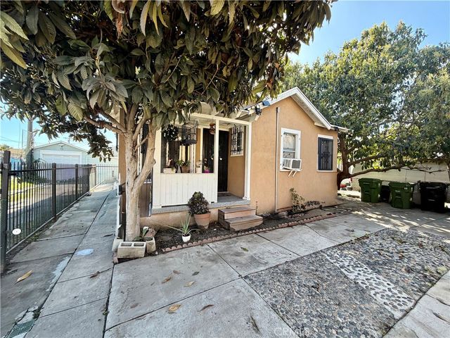 1016 W 51st Place, Los Angeles, CA 90037